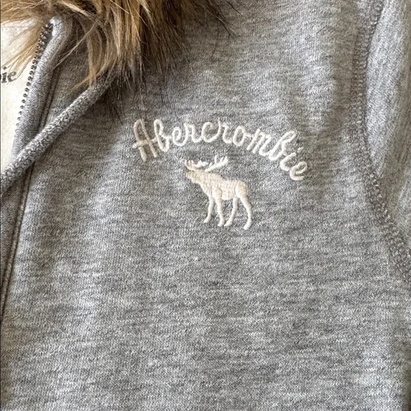 RARE Vintage Y2K Abercrombie & Fitch Fur Hood Moose Sweater Lined Hoodie M - Picture 3 of 9